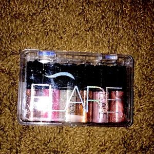 Flare liquid glitter eyeliner eyeshadow bnib